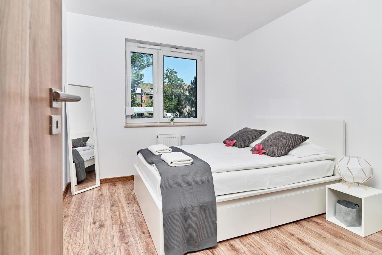 Modern Apartments Wroclaw By Renters Extérieur photo