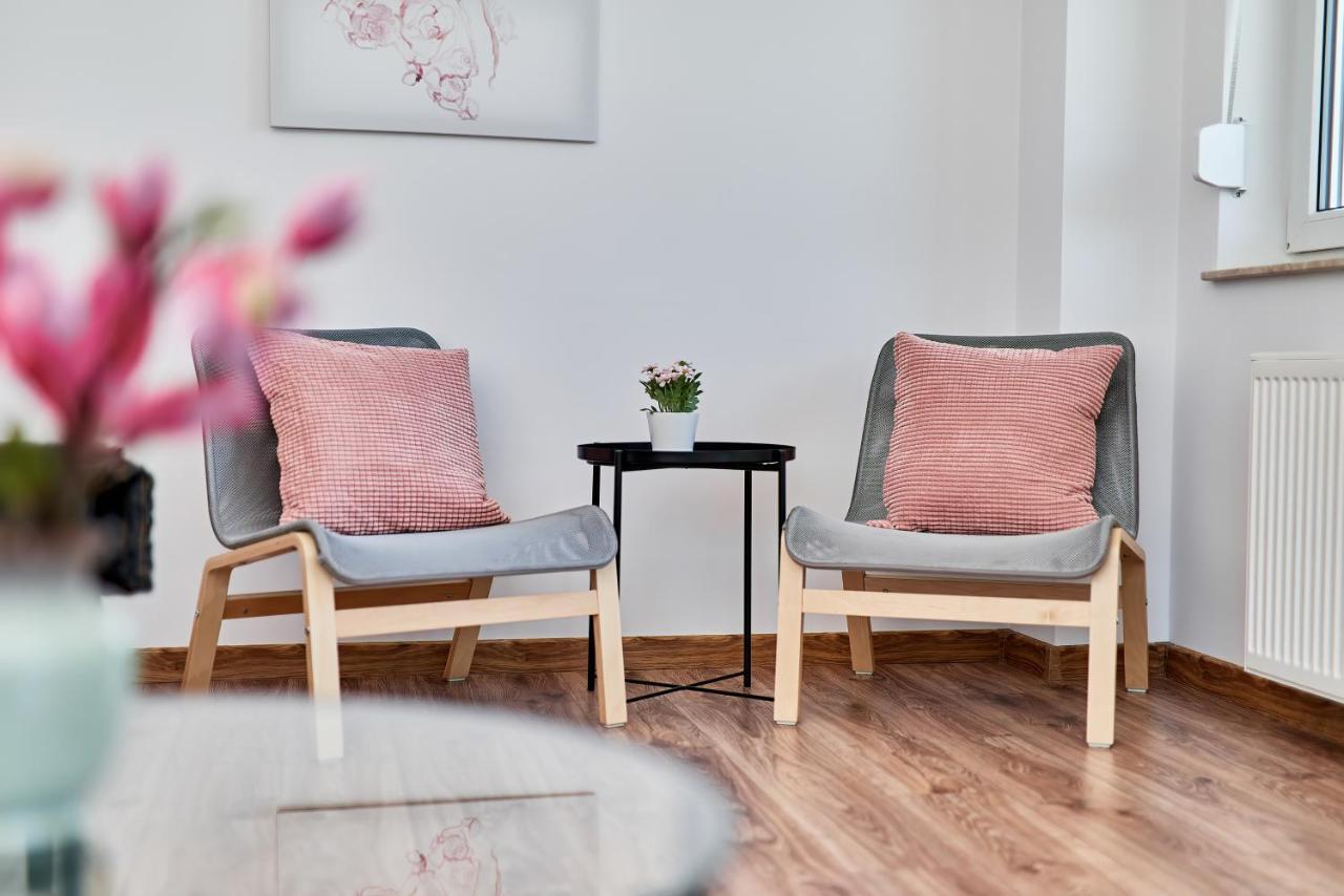 Modern Apartments Wroclaw By Renters Extérieur photo
