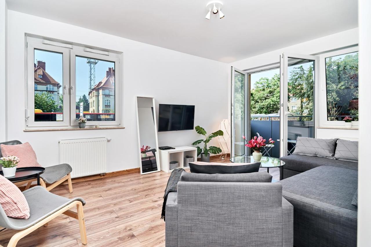 Modern Apartments Wroclaw By Renters Extérieur photo