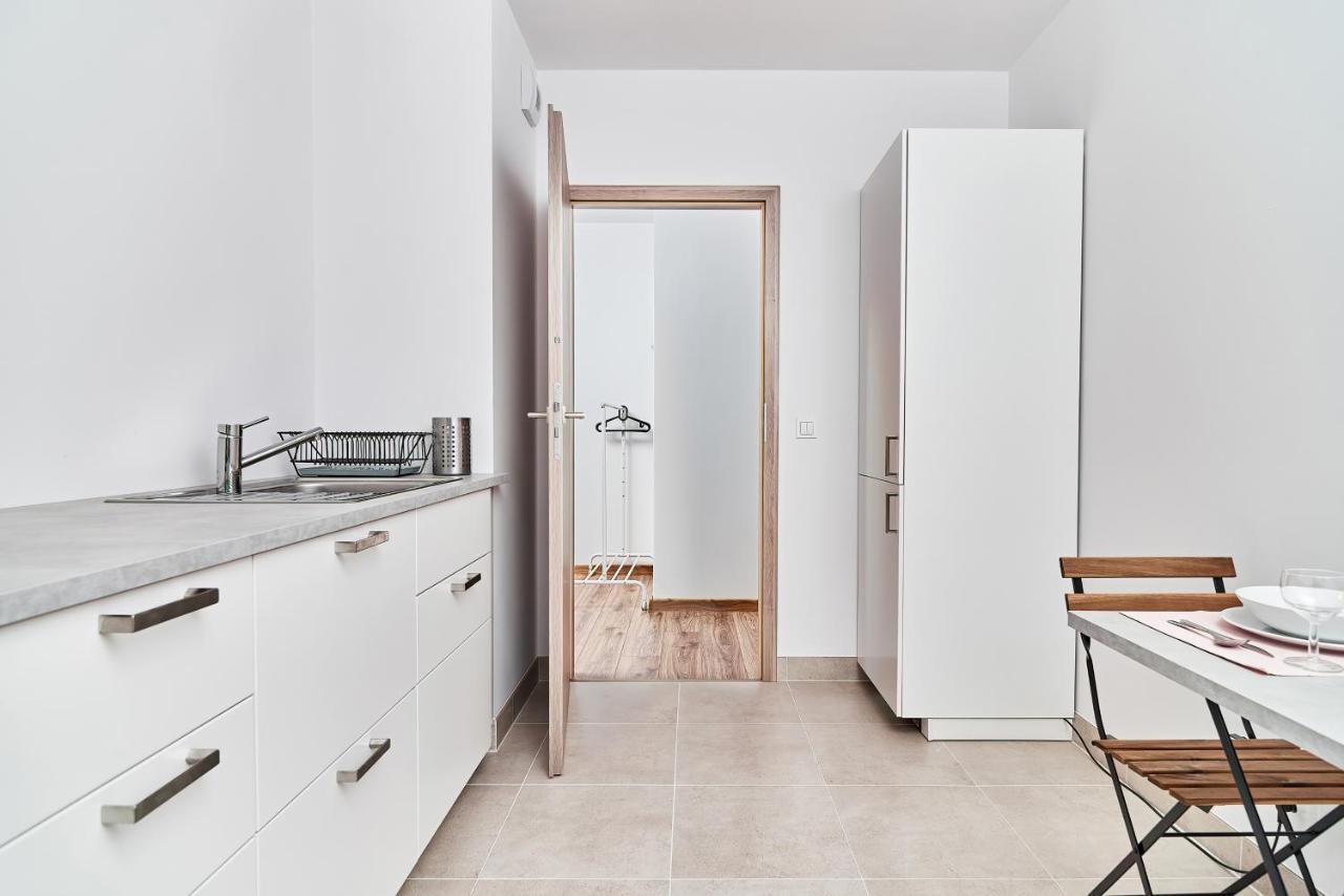 Modern Apartments Wroclaw By Renters Extérieur photo