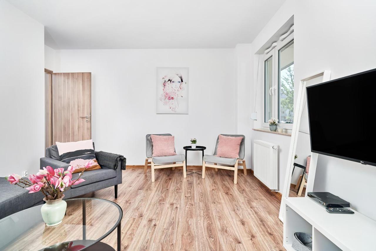 Modern Apartments Wroclaw By Renters Extérieur photo